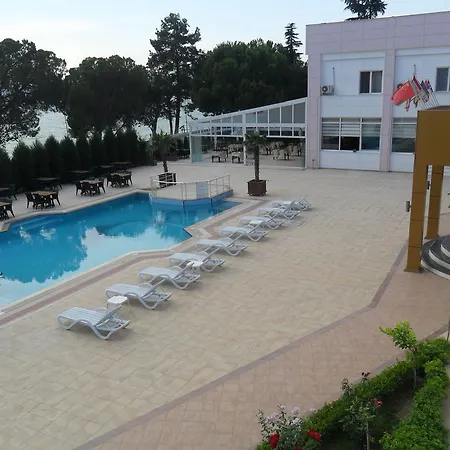 Grand Nicea Hotel 3*
