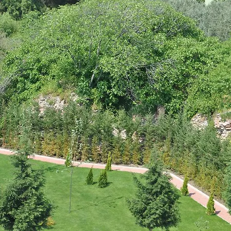 Grand Nicea Hotel 3*