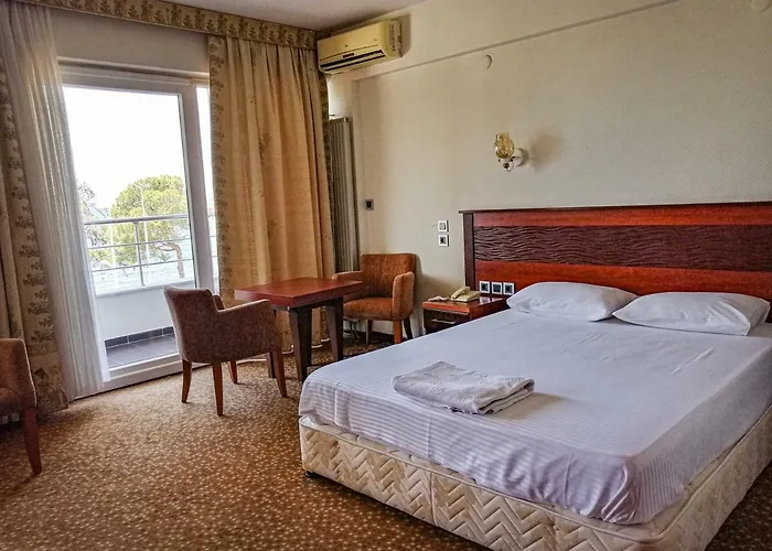 Grand Nicea 酒店 3*